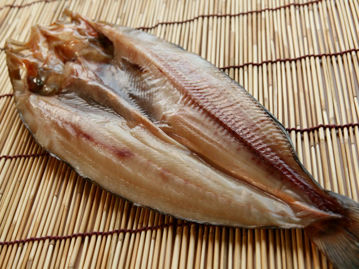 北海道産一夜干しホッケ(真ホッケ)特大サイズ(400～440g前後/急速冷凍